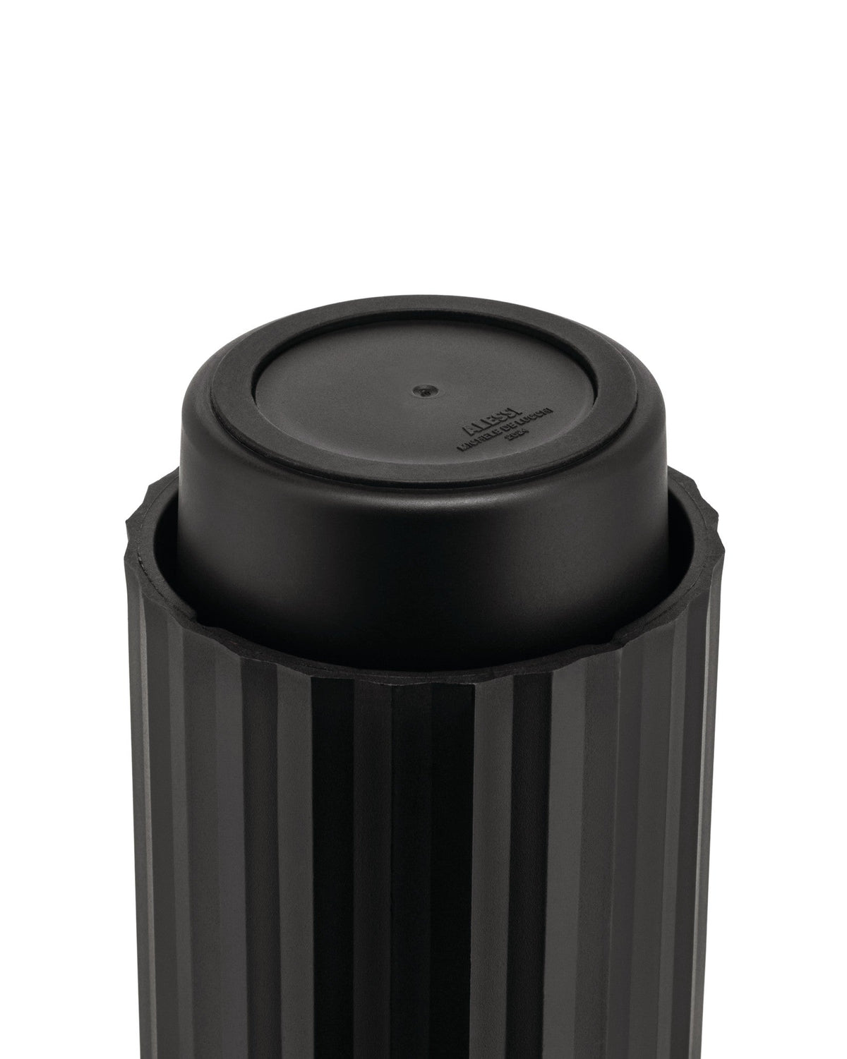 ALESSI Plissé: Capsule crusher by Michele De Lucchi