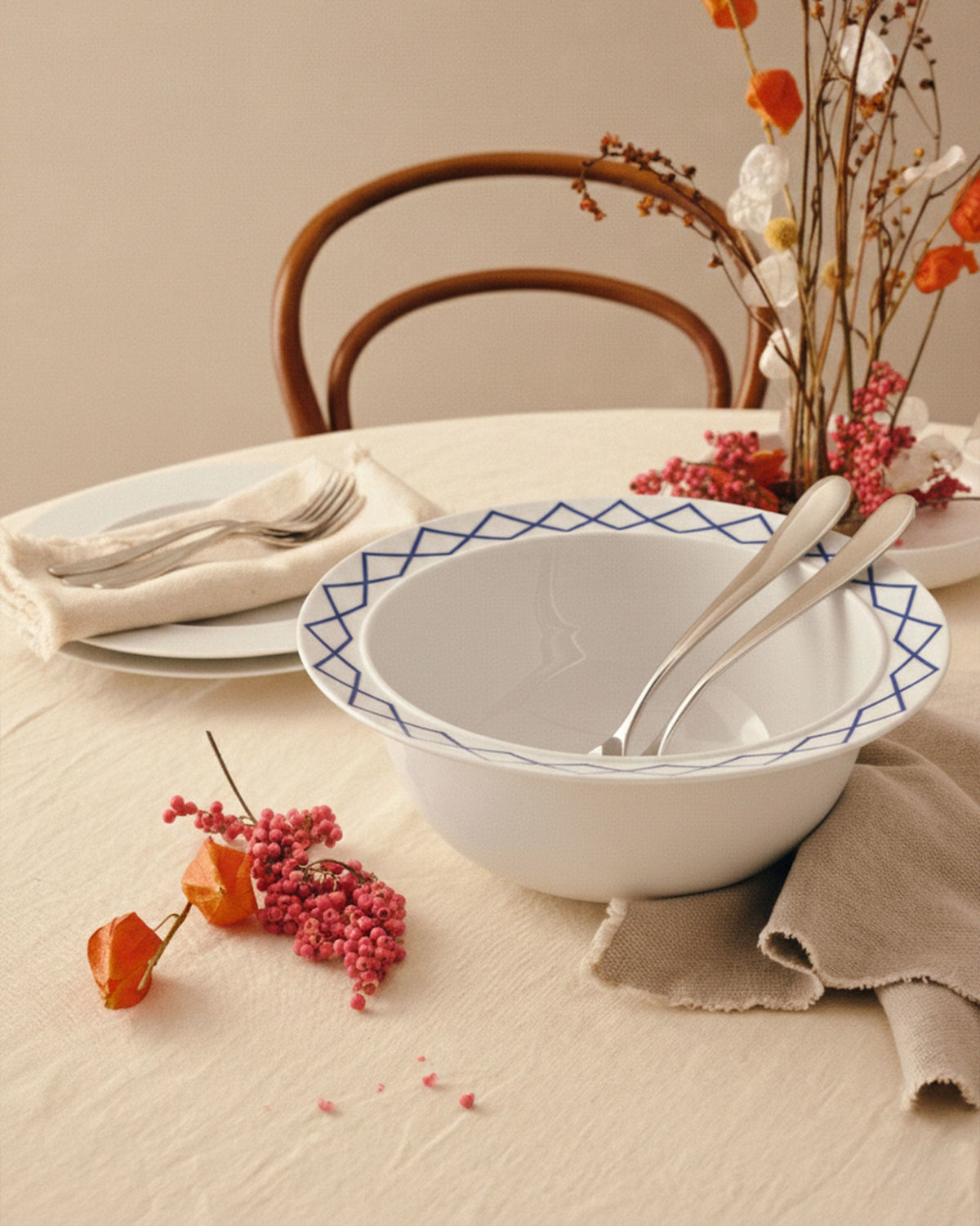 ALESSI La Bella Tavola - My Beautiful China: Salad Bowl By Sottsass