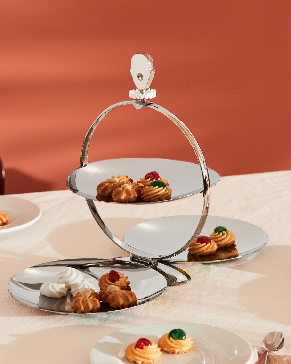 ALESSI Fatman: Folding cake stand by Marcel Wanders