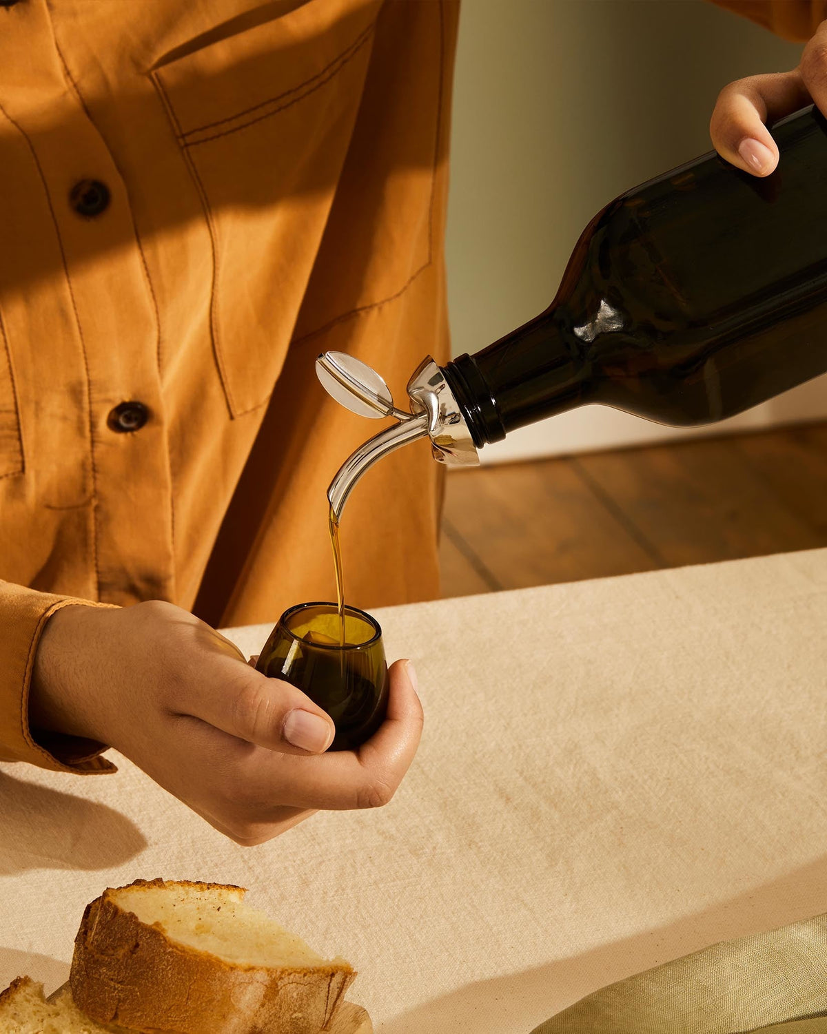 ALESSI Fior d'olio: Olive oil taster with pourer