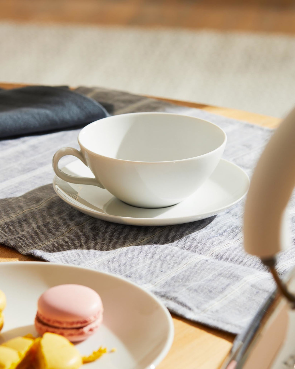 ALESSI Mami: Saucer for teacup 6 pieces by Stefano Giovannoni