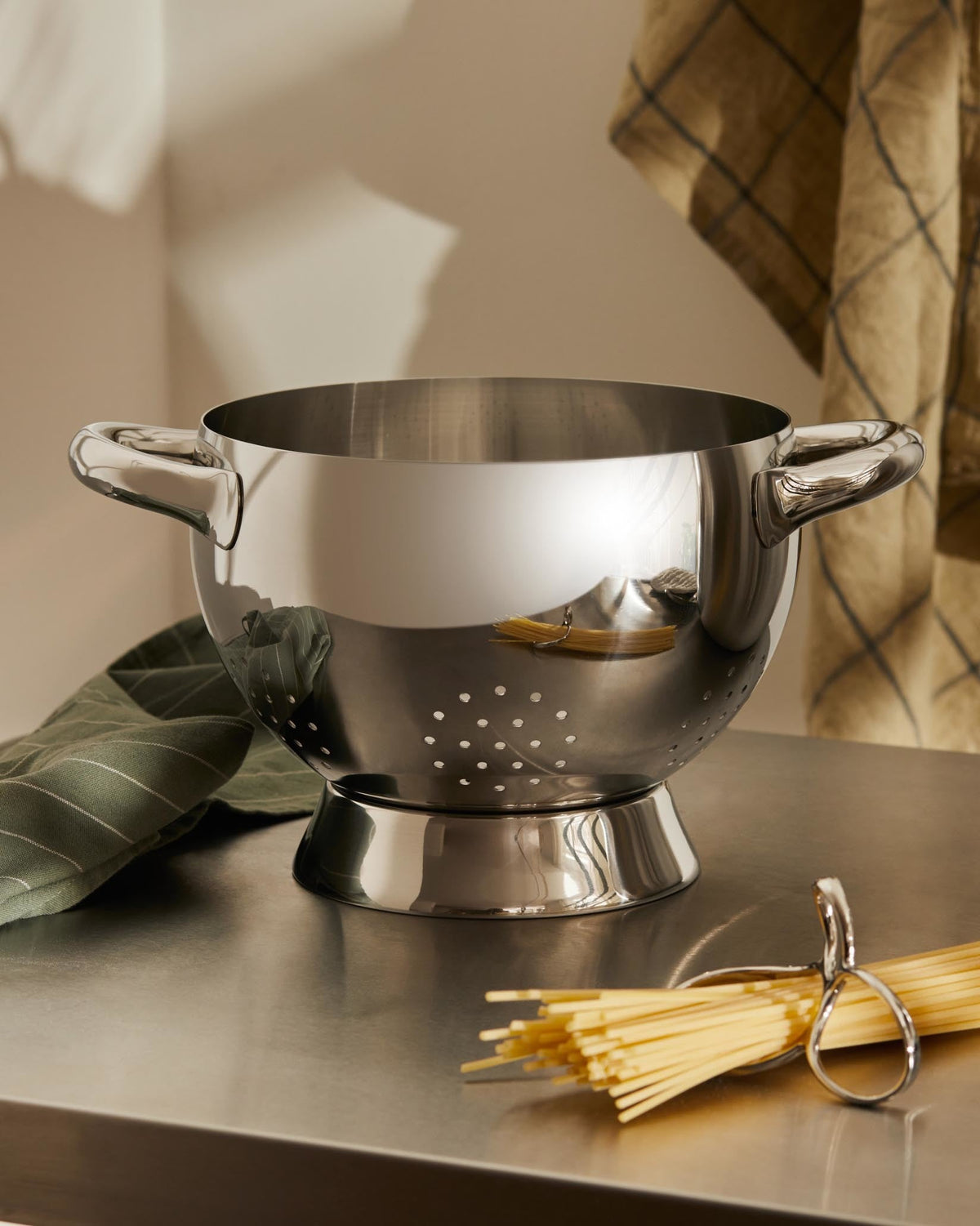 ALESSI Mami Colander