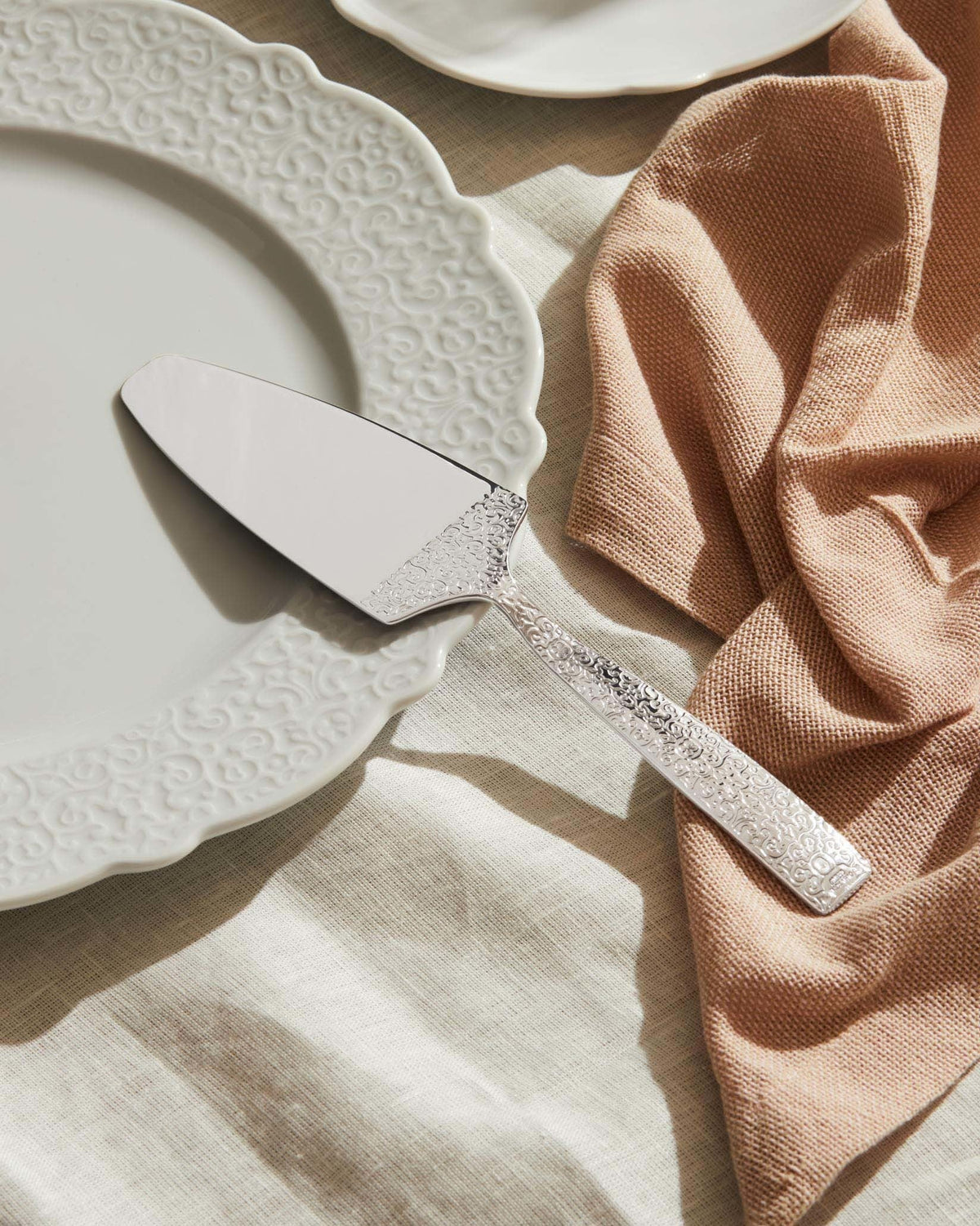 ALESSI Dressed Cake Server